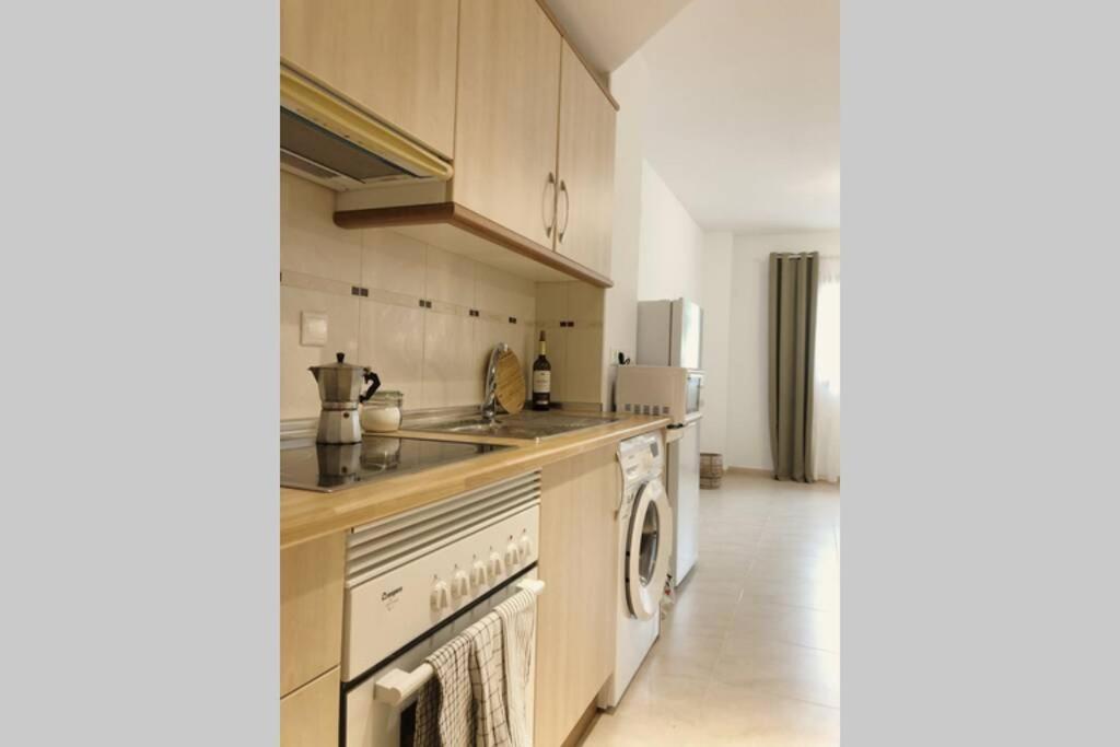 Apartamento Con Encanto En กวาดาเลสต์ ภายนอก รูปภาพ
